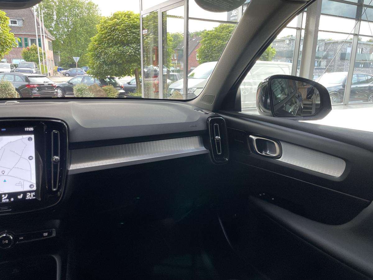 Fahrzeugbild eines Volvo XC40