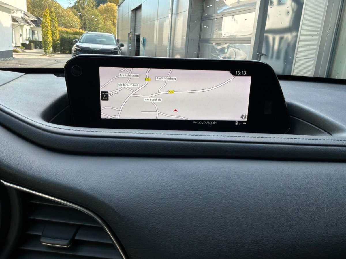 Fahrzeugbild eines Mazda CX-30