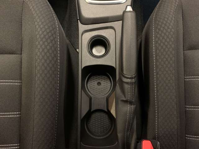 Fahrzeugbild eines Dacia Duster