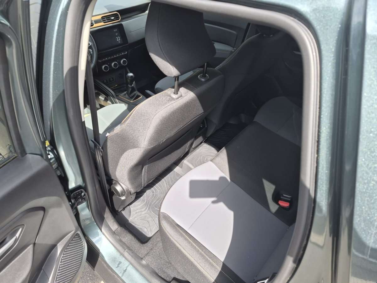 Fahrzeugbild eines Dacia Duster
