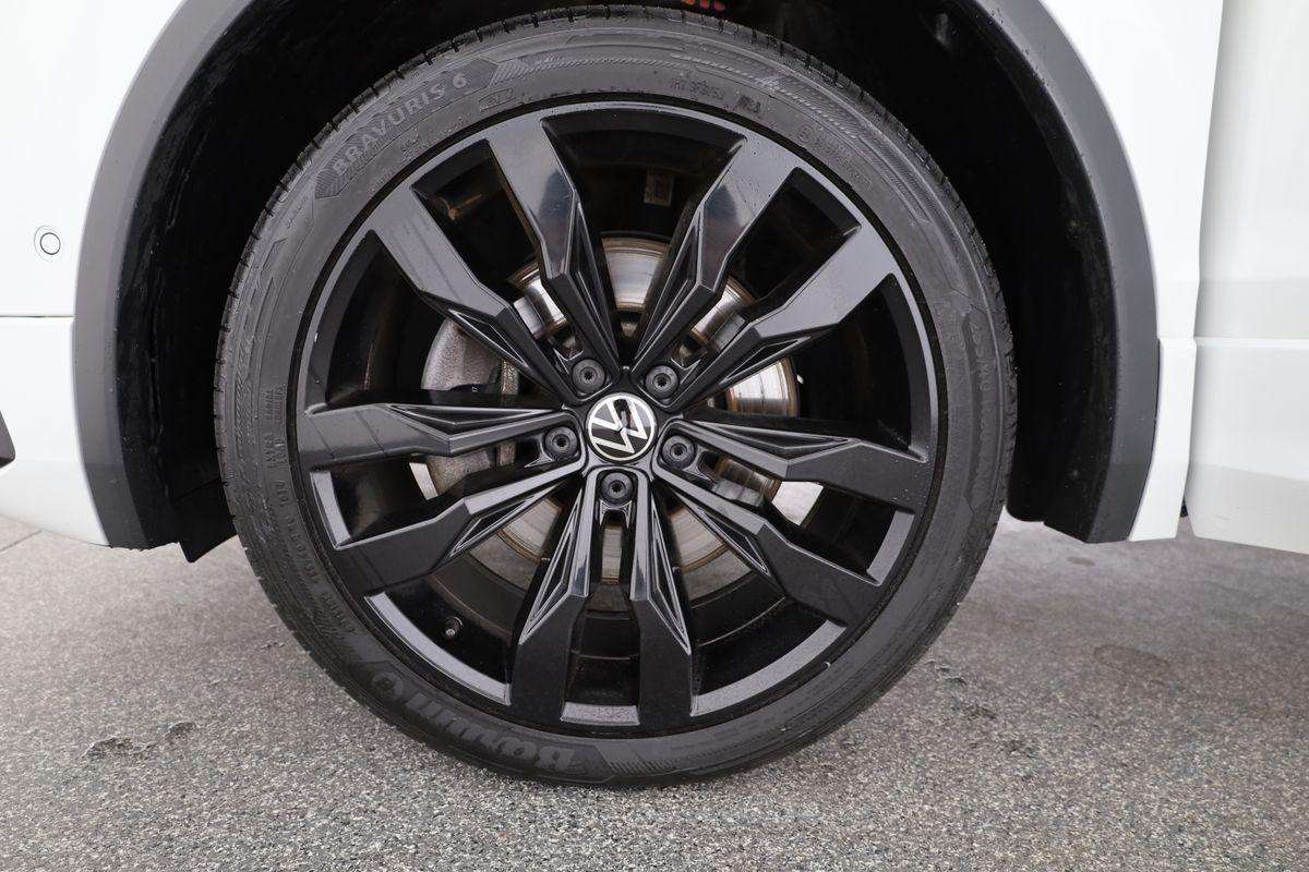 Fahrzeugbild eines Volkswagen Tiguan Allspace
