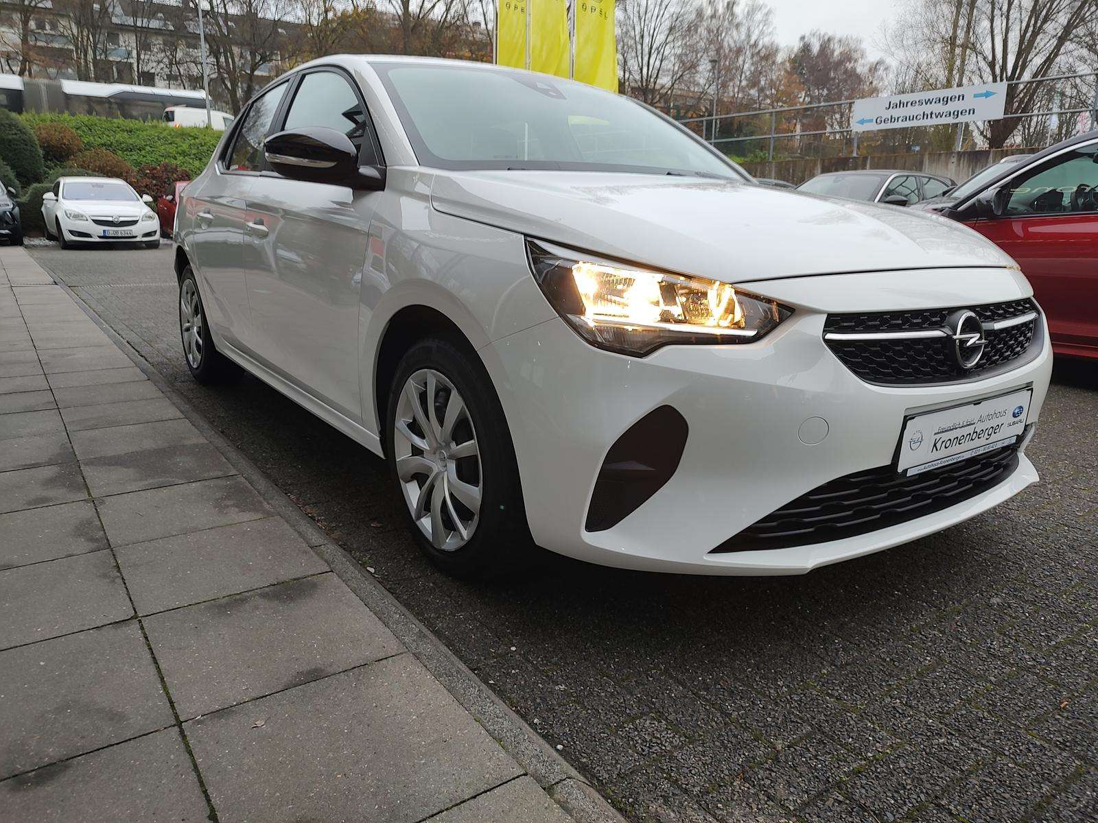 Fahrzeugbild eines Opel Corsa