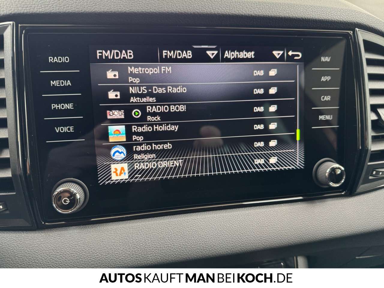 Fahrzeugbild eines Skoda Karoq