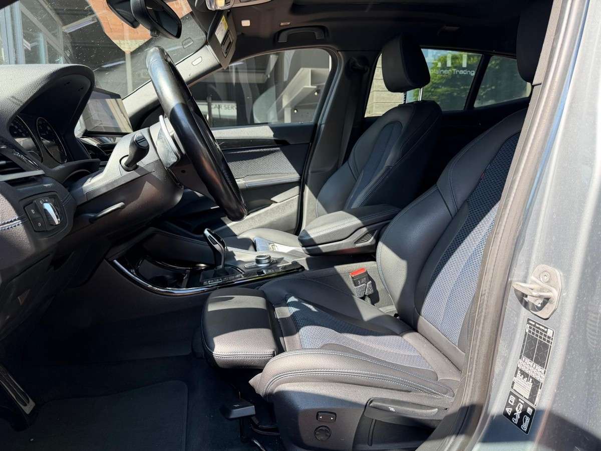 Fahrzeugbild eines BMW X2