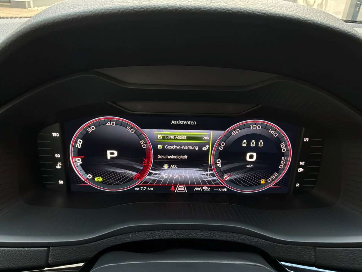 Fahrzeugbild eines Skoda Karoq