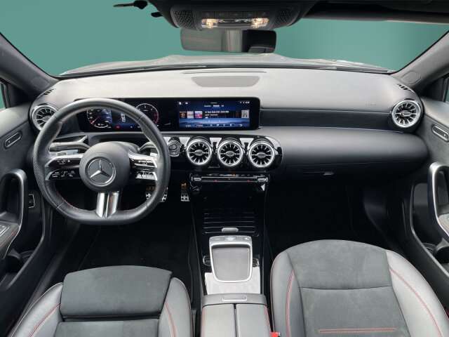 Fahrzeugbild eines Mercedes-Benz A-Klasse