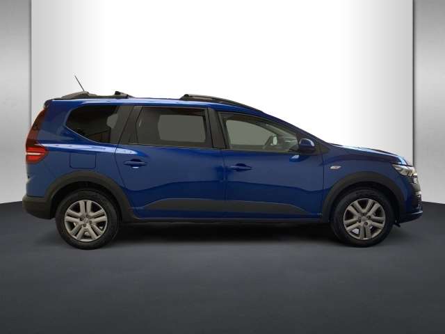 Fahrzeugbild eines Dacia Jogger