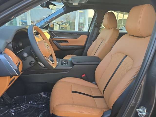 Fahrzeugbild eines Mazda CX-60