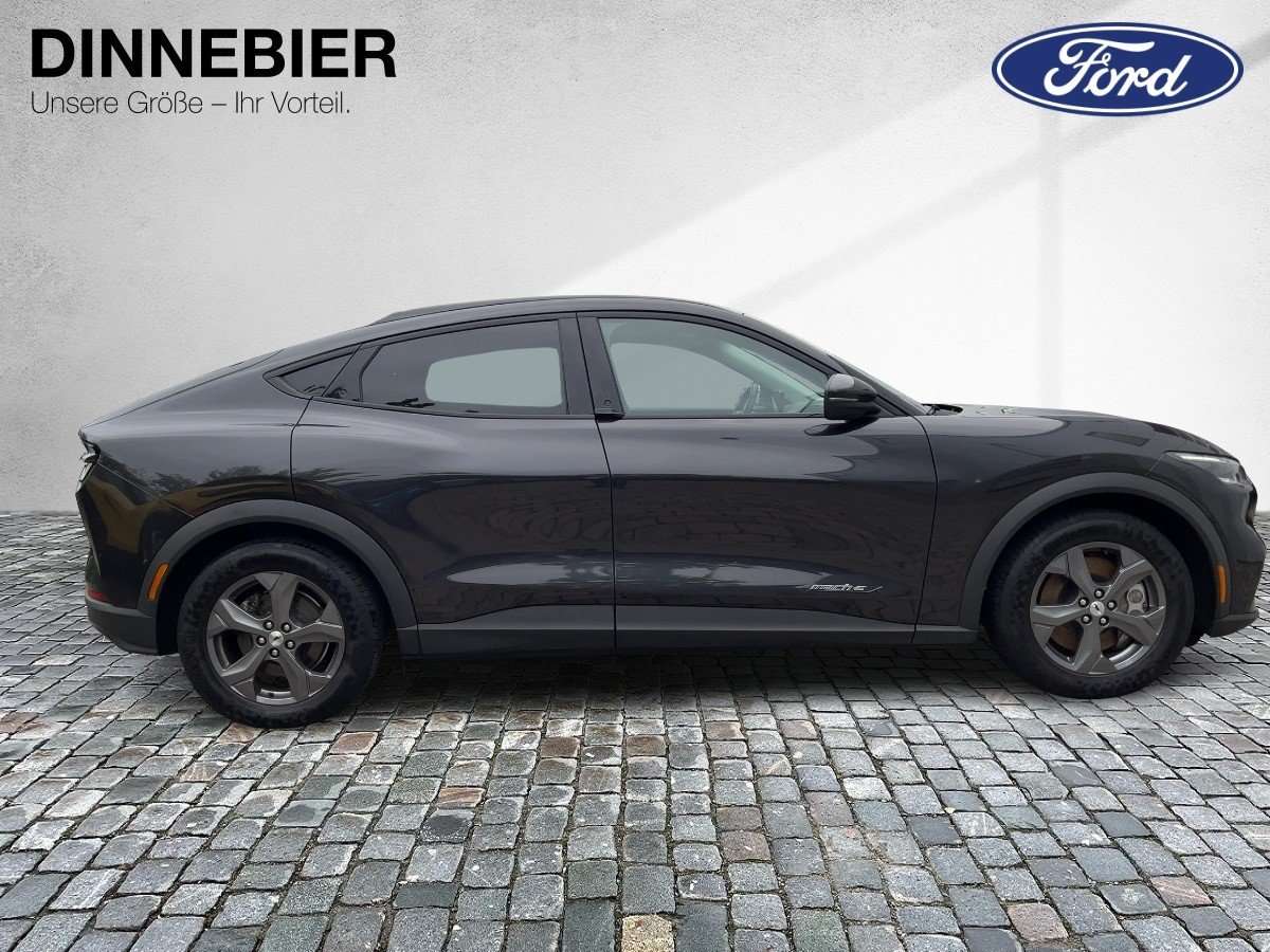 Fahrzeugbild eines Ford Mustang Mach-E