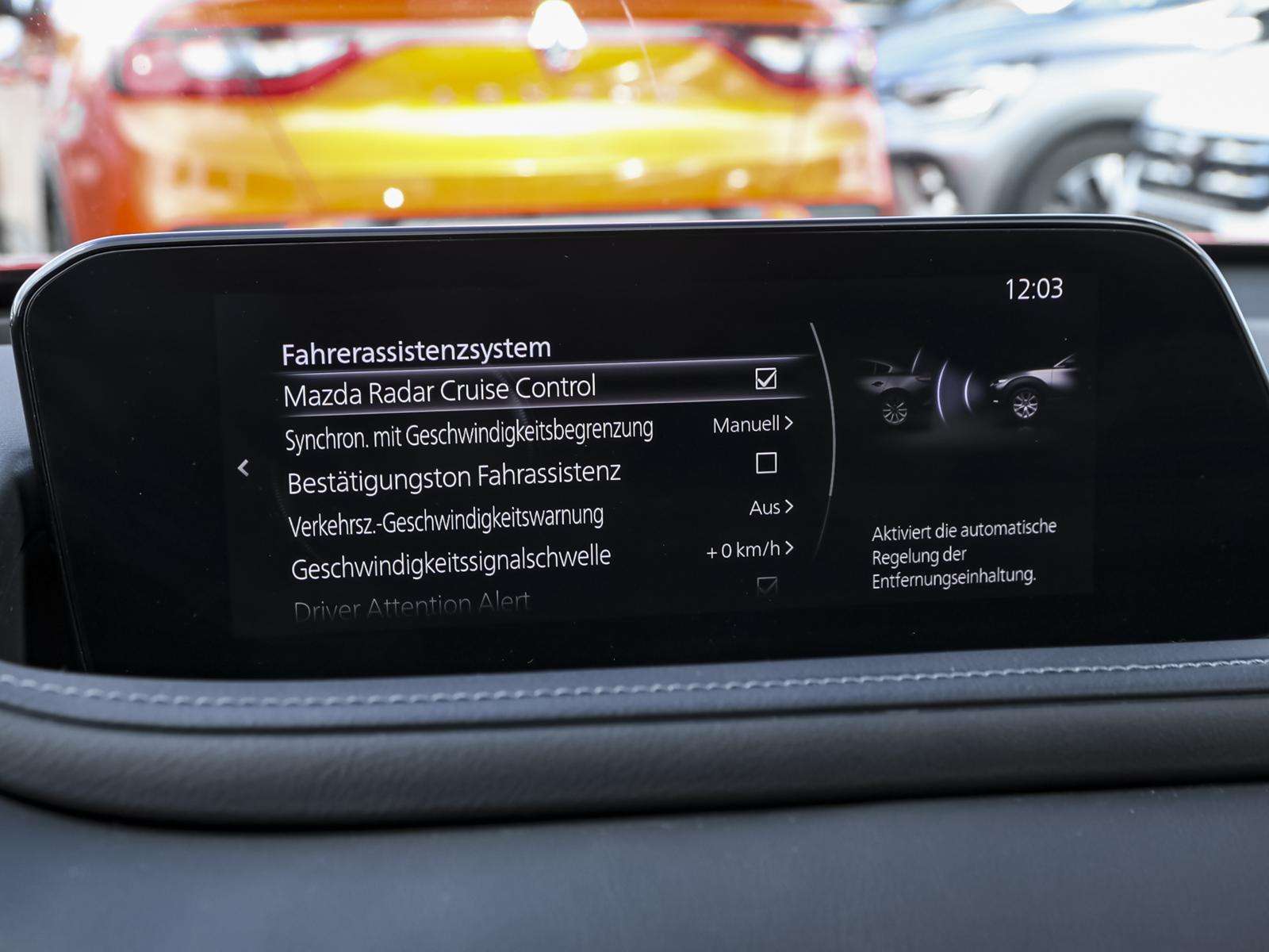 Fahrzeugbild eines Mazda CX-30