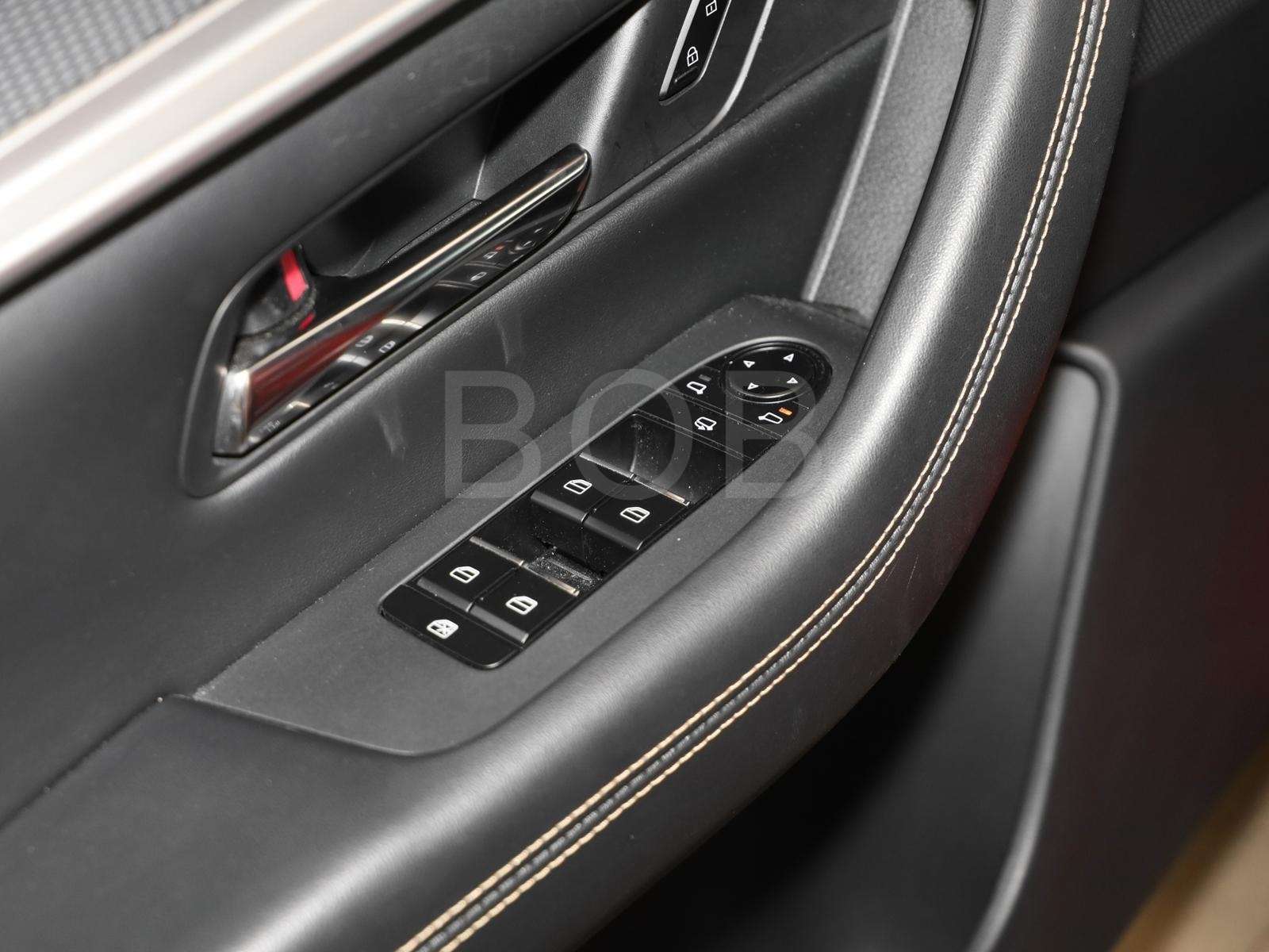 Fahrzeugbild eines Mazda CX-60