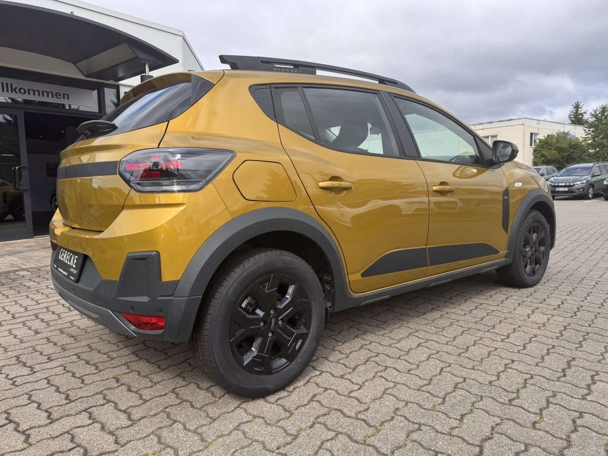 Fahrzeugbild eines Dacia Sandero