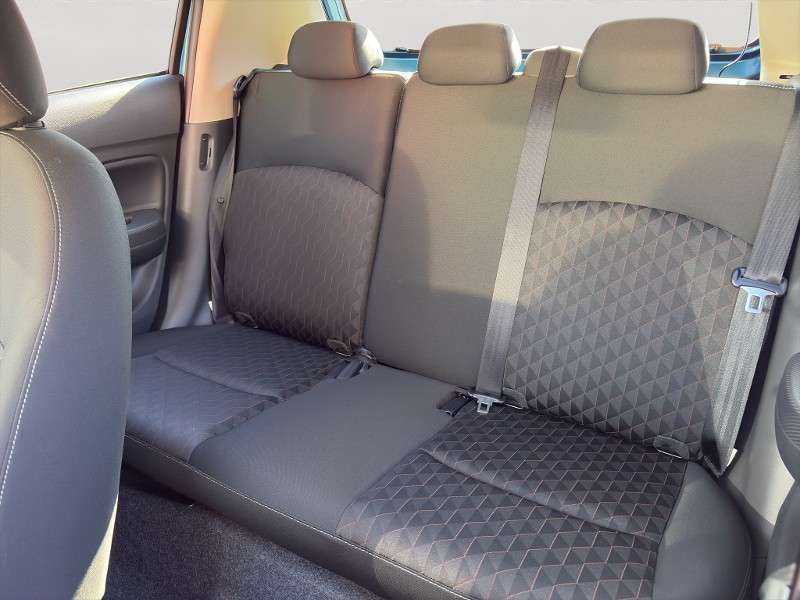 Fahrzeugbild eines Mitsubishi Space Star