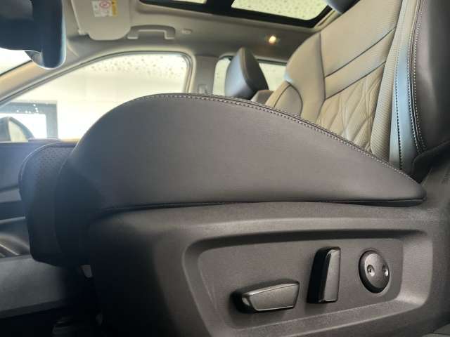 Fahrzeugbild eines Nissan X-TRAIL
