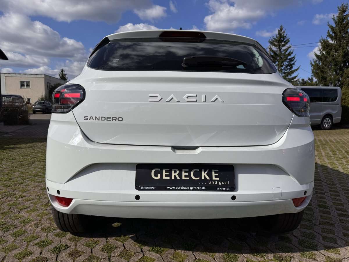 Fahrzeugbild eines Dacia Sandero