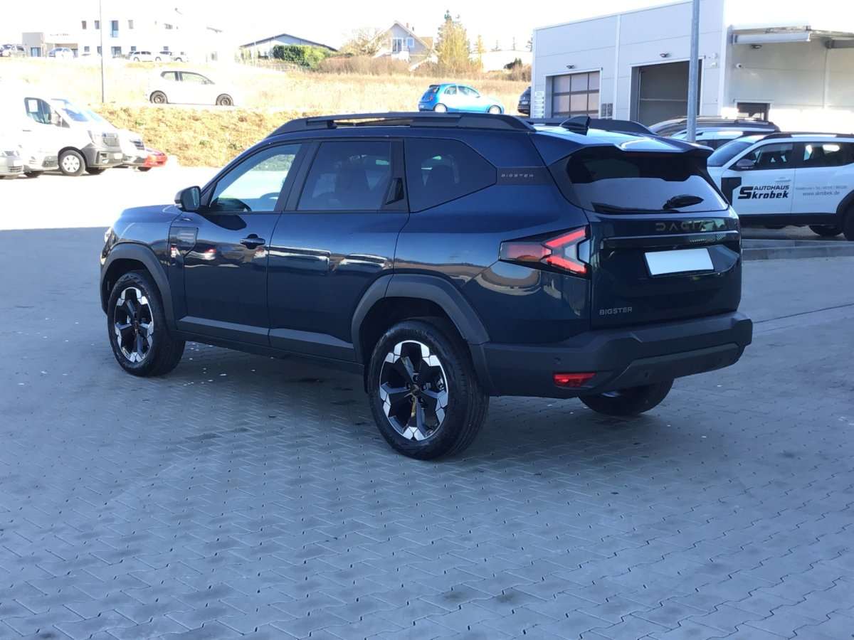 Fahrzeugbild eines Dacia Bigster