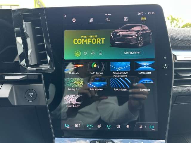 Fahrzeugbild eines Renault Megane E-TECH