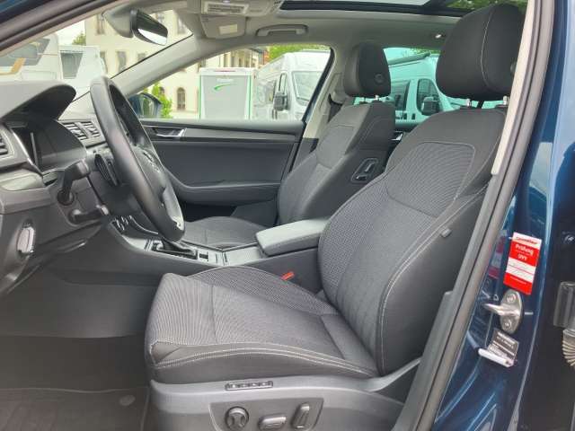 Fahrzeugbild eines Skoda Superb