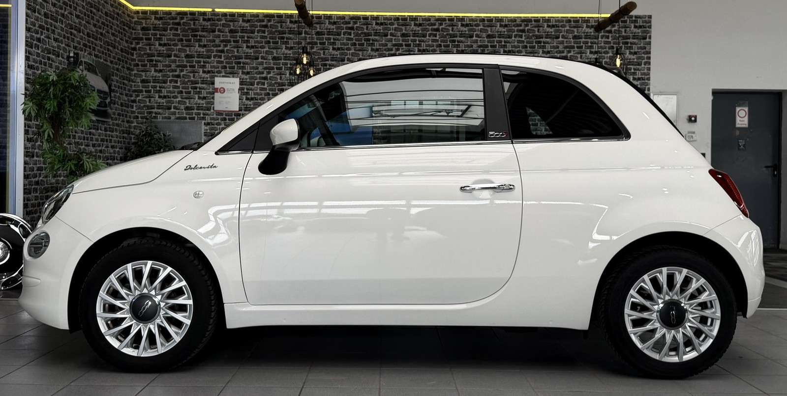 Fahrzeugbild eines Fiat 500