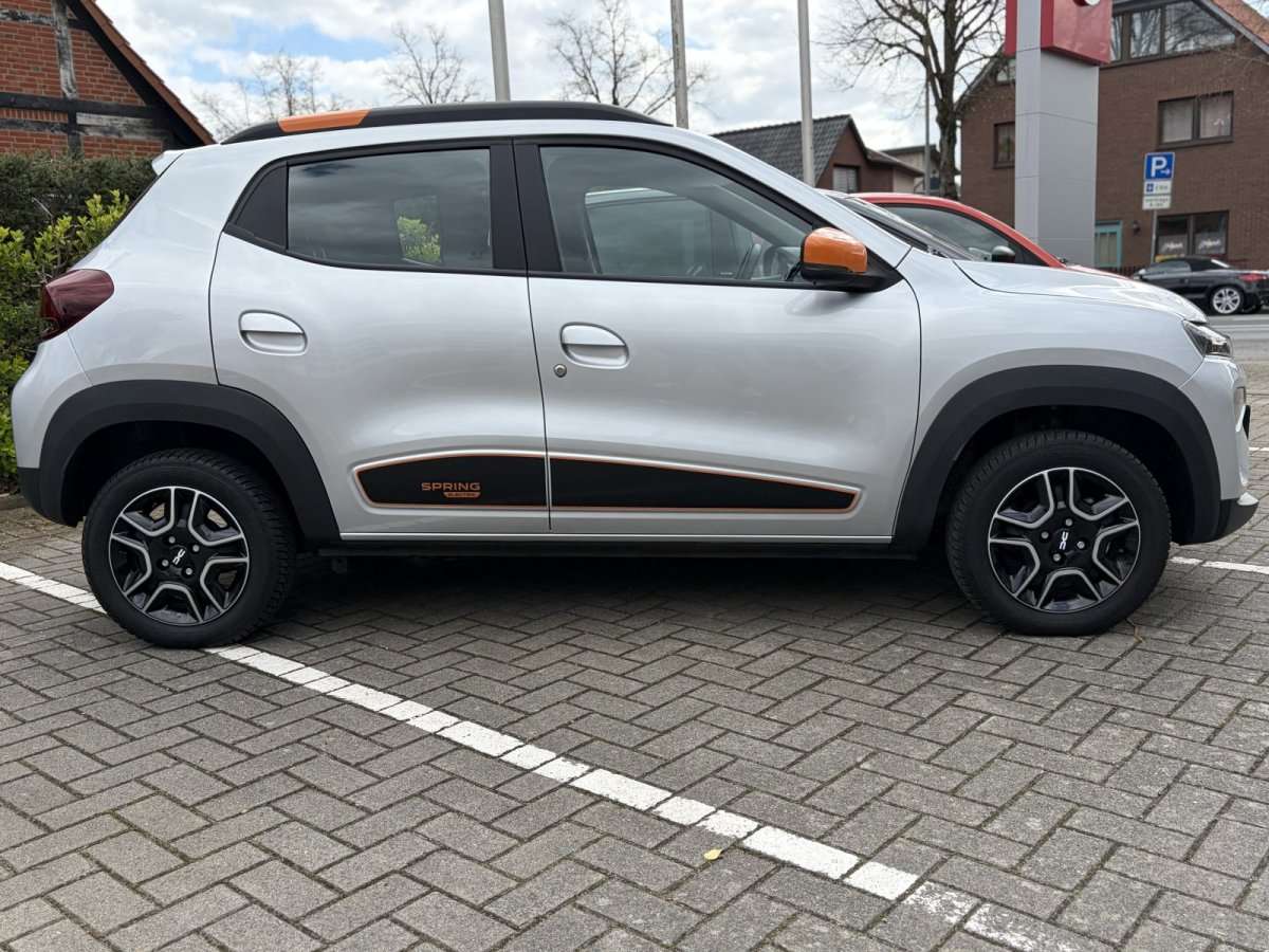Fahrzeugbild eines Dacia Spring