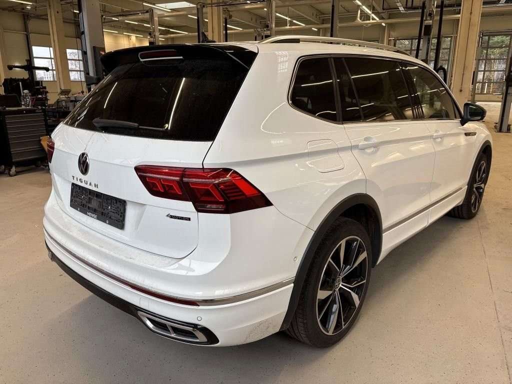 Fahrzeugbild eines Volkswagen Tiguan Allspace