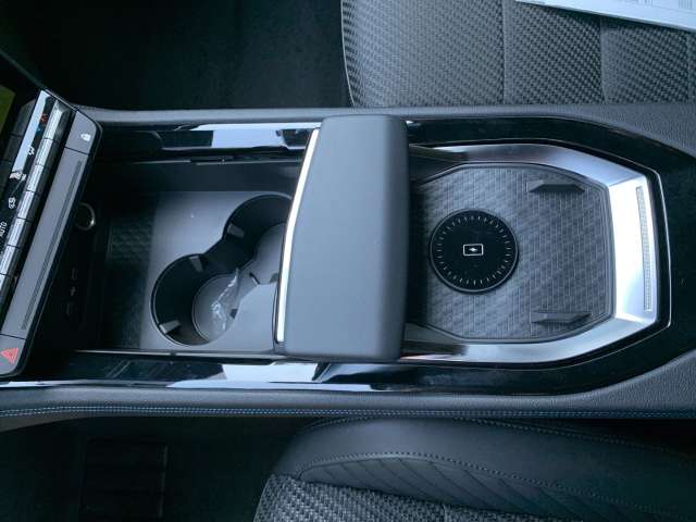 Fahrzeugbild eines Renault Austral