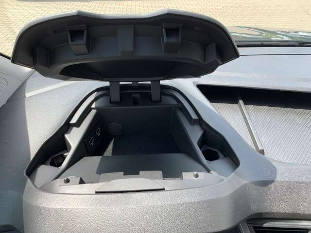 Fahrzeugbild eines Renault Kangoo