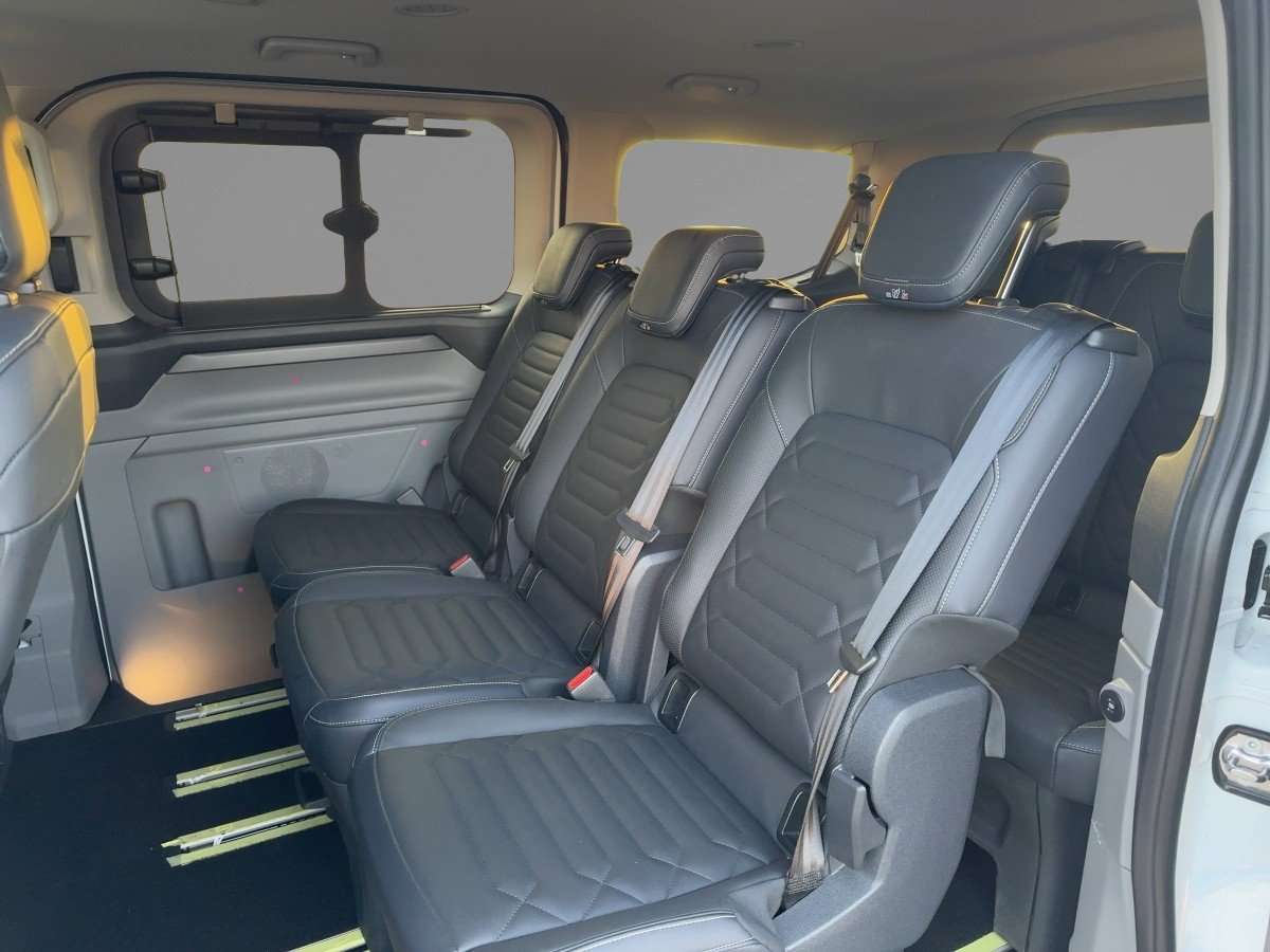 Fahrzeugbild eines Ford Tourneo Custom