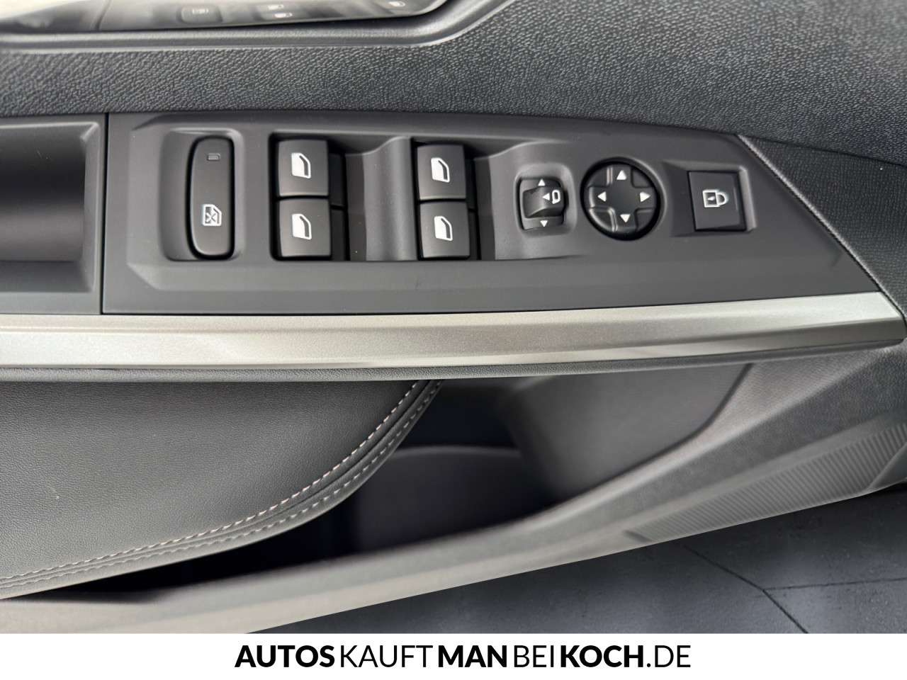 Fahrzeugbild eines Peugeot 3008