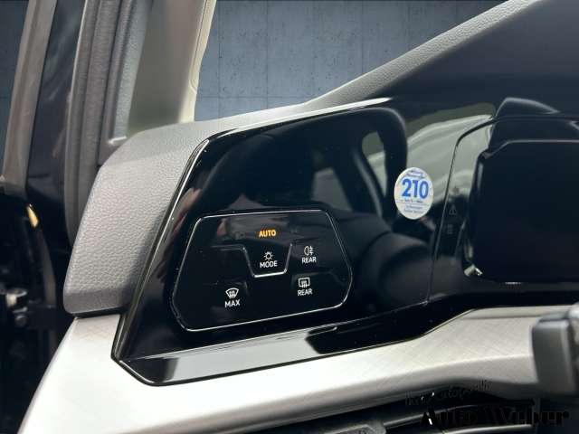 Fahrzeugbild eines Volkswagen Golf