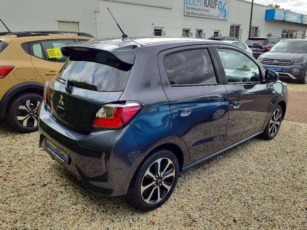 Fahrzeugbild eines Mitsubishi Space Star