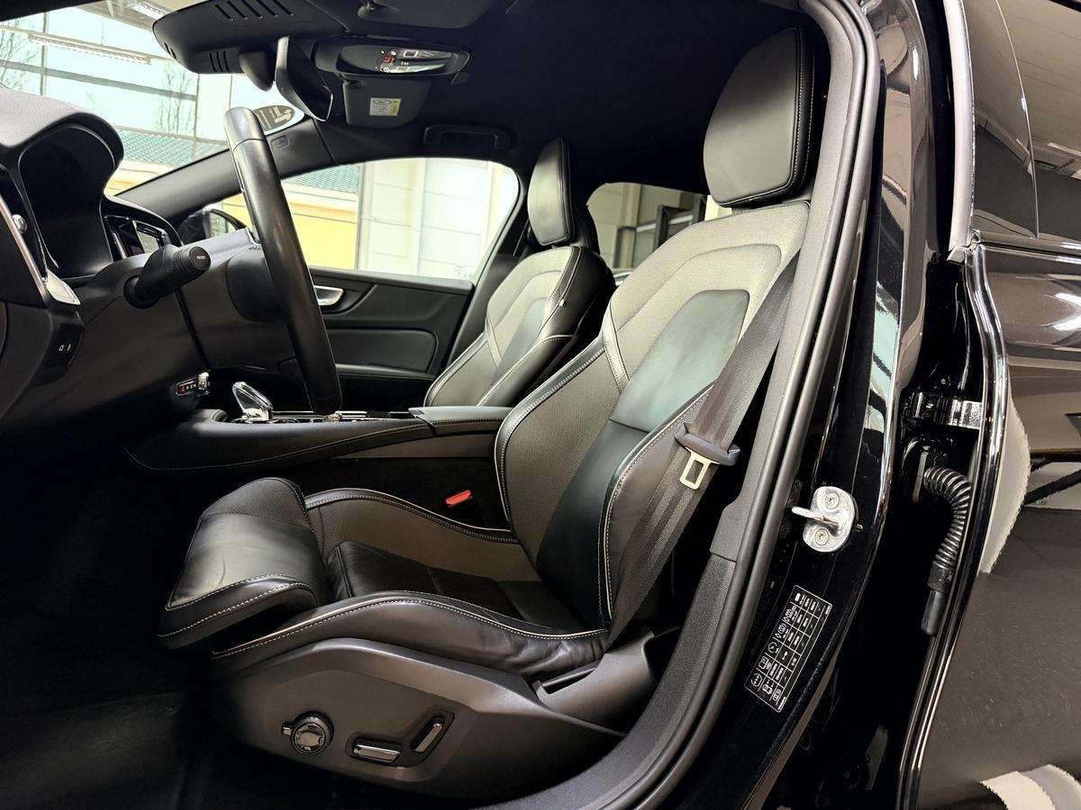 Fahrzeugbild eines Volvo V60