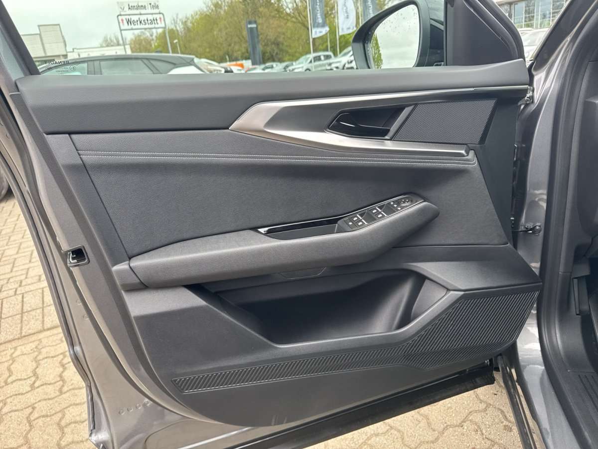 Fahrzeugbild eines Renault Austral