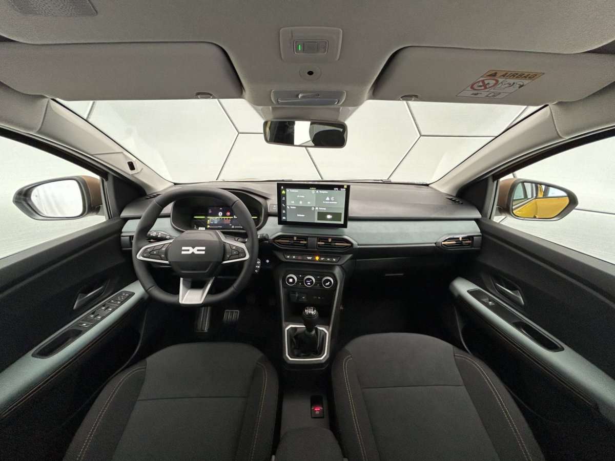 Fahrzeugbild eines Dacia Sandero