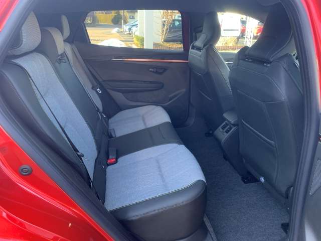 Fahrzeugbild eines Renault Scenic E-TECH