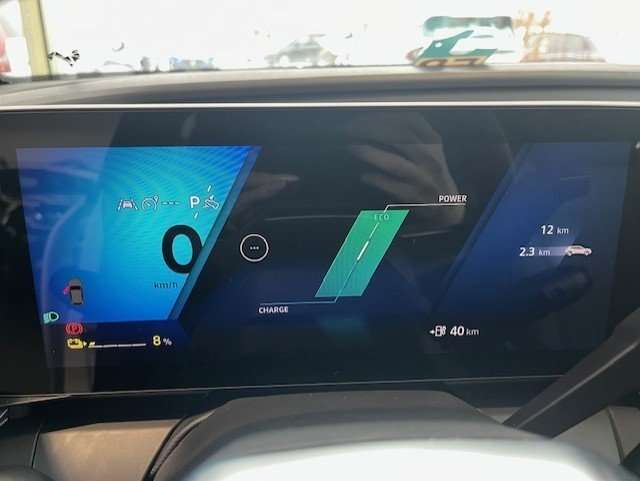 Fahrzeugbild eines Renault Scenic E-TECH