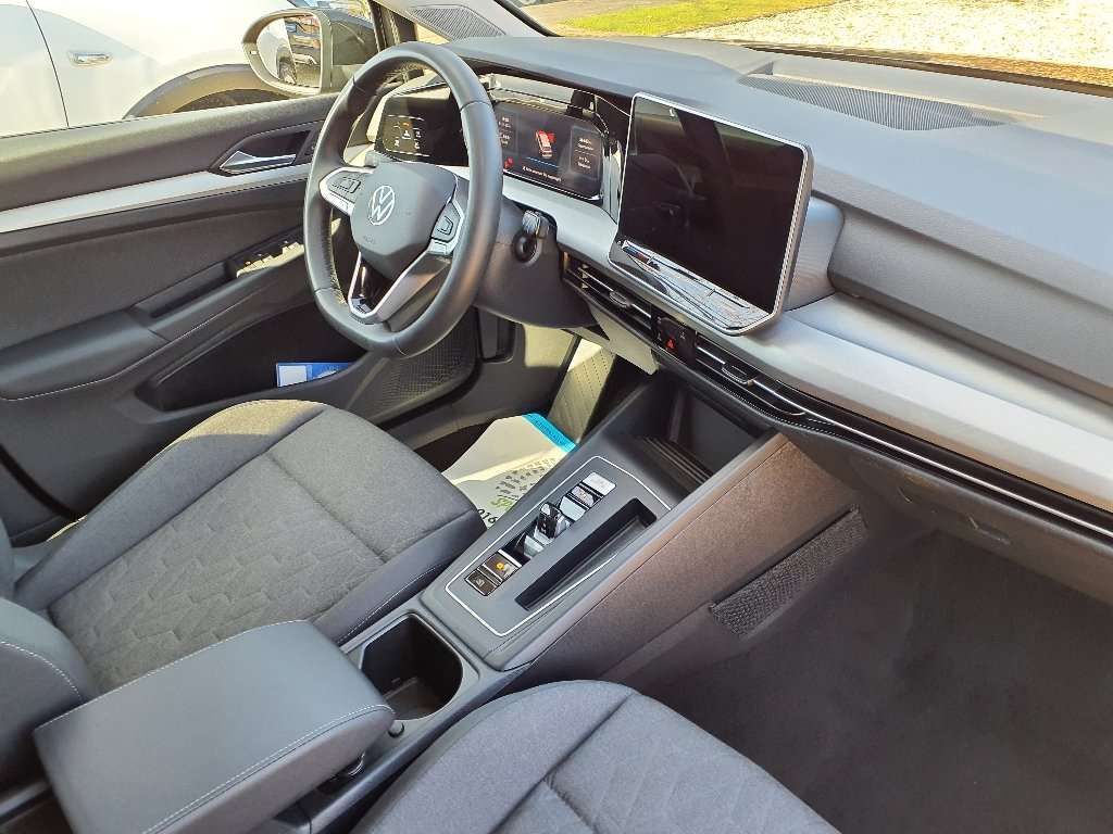 Fahrzeugbild eines Volkswagen Golf