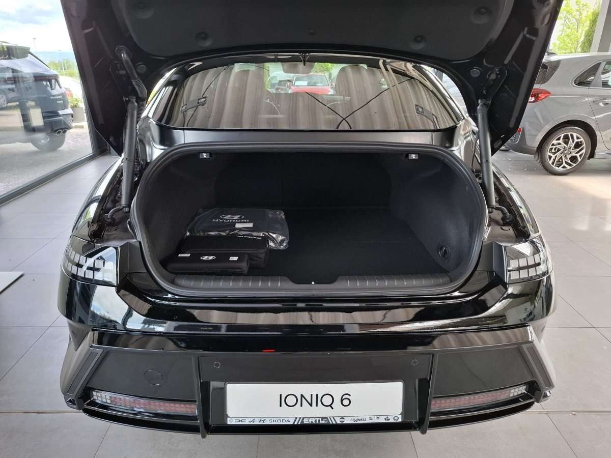 Fahrzeugbild eines Hyundai IONIQ 6
