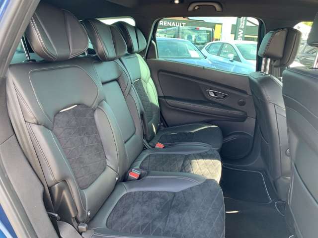 Fahrzeugbild eines Renault Grand Scénic