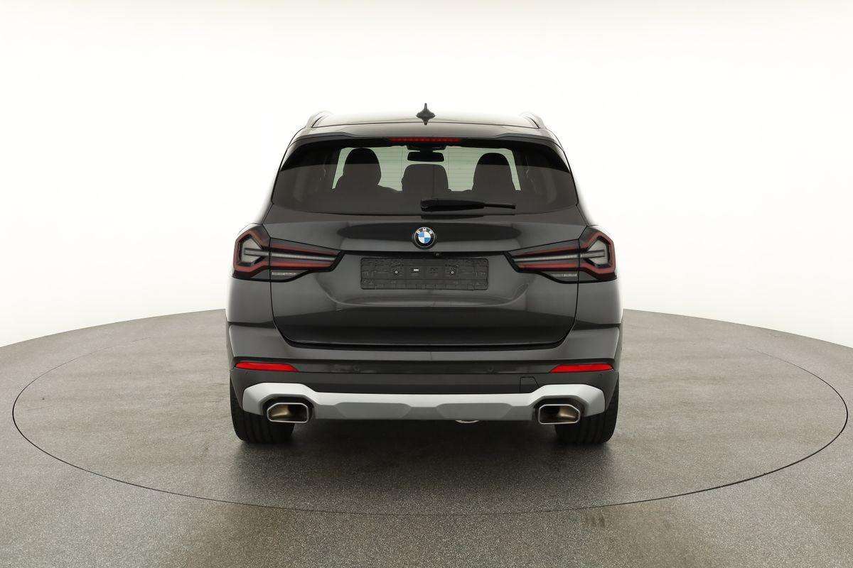 Fahrzeugbild eines BMW X3
