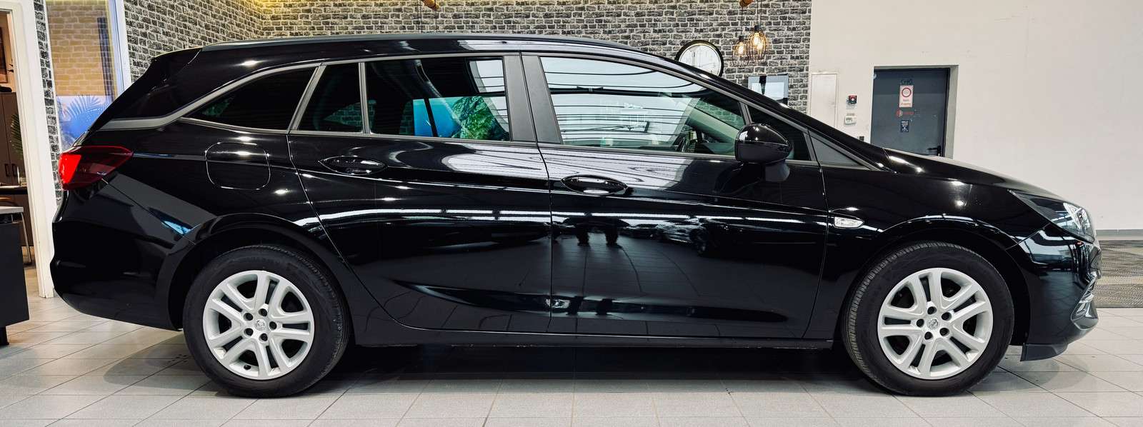 Fahrzeugbild eines Opel Astra
