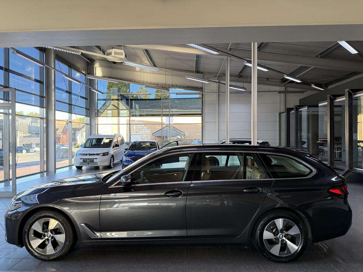 Fahrzeugbild eines BMW 5er-Reihe