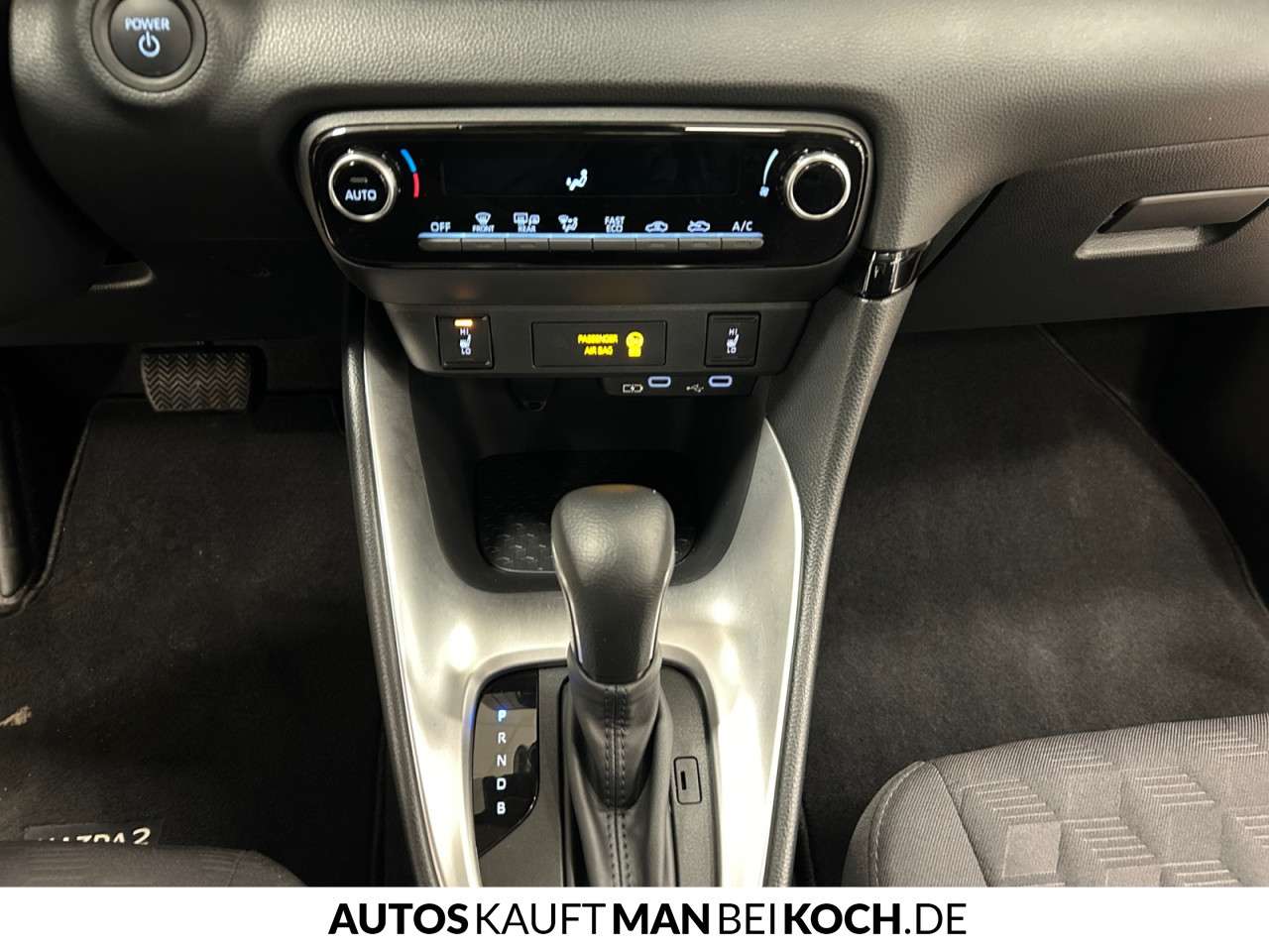 Fahrzeugbild eines Mazda Mazda2 Hybrid