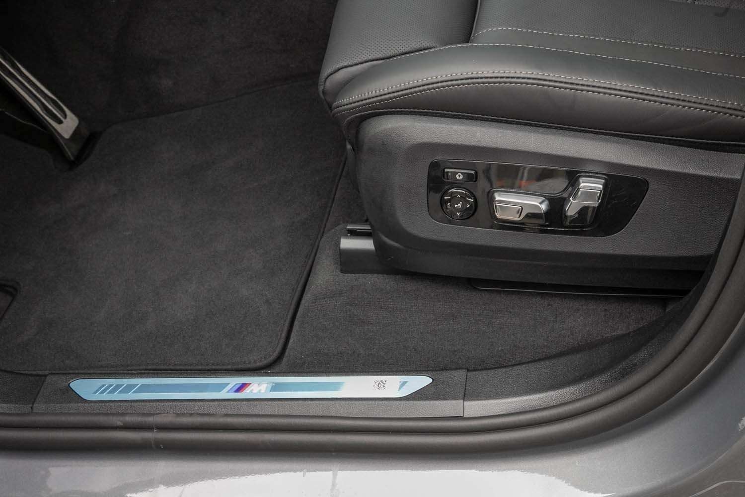 Fahrzeugbild eines BMW X5