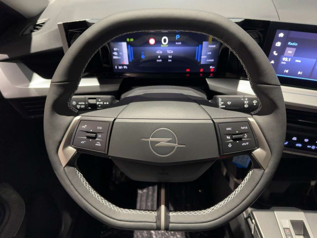 Fahrzeugbild eines Opel Frontera