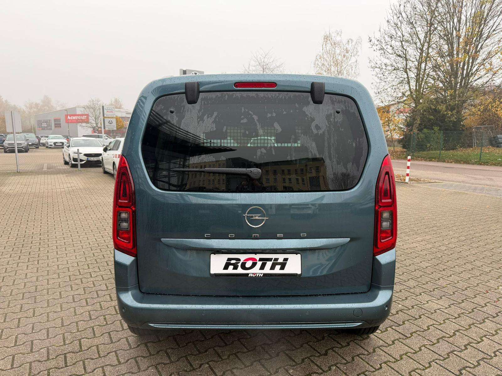 Fahrzeugbild eines Opel Combo Life