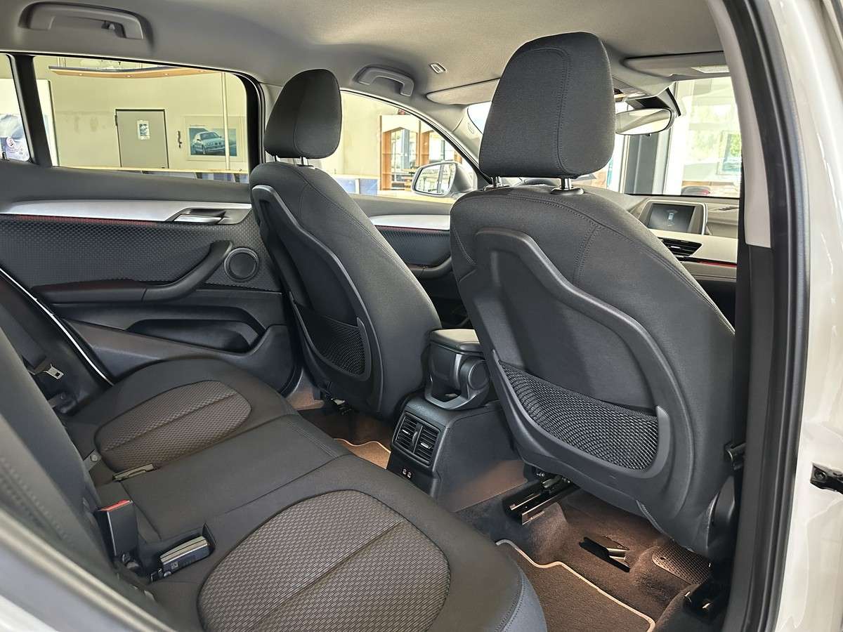 Fahrzeugbild eines BMW X2