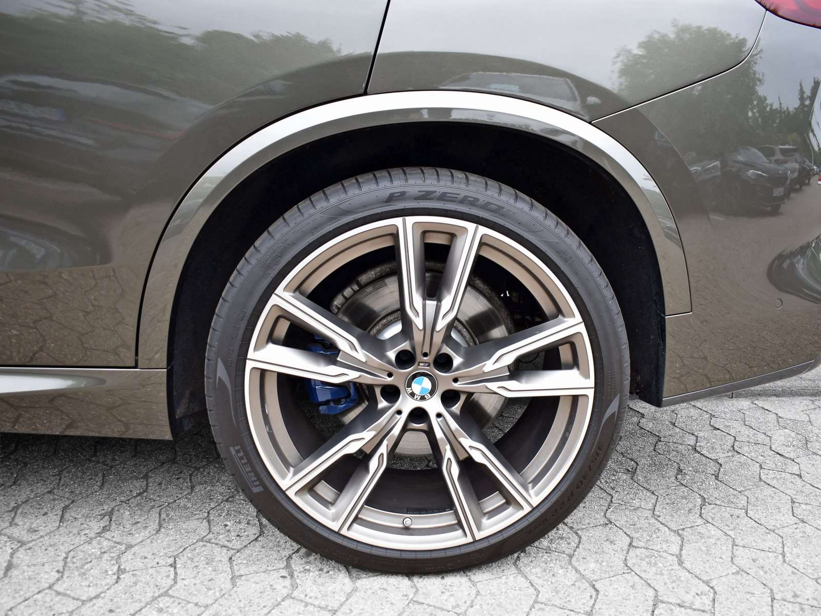 Fahrzeugbild eines BMW X5