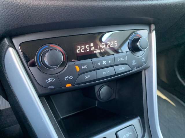 Fahrzeugbild eines Suzuki S-Cross