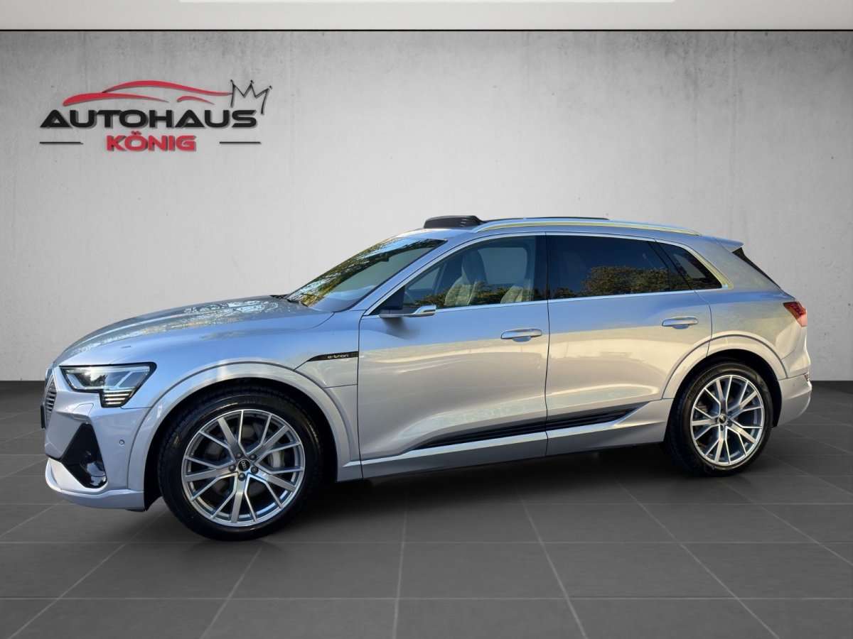 Fahrzeugbild eines Audi e-tron